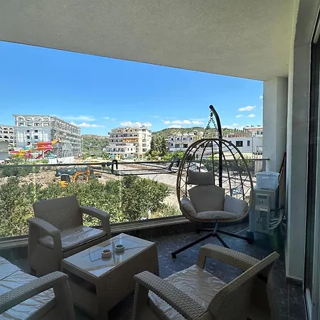 Brand New דירה *